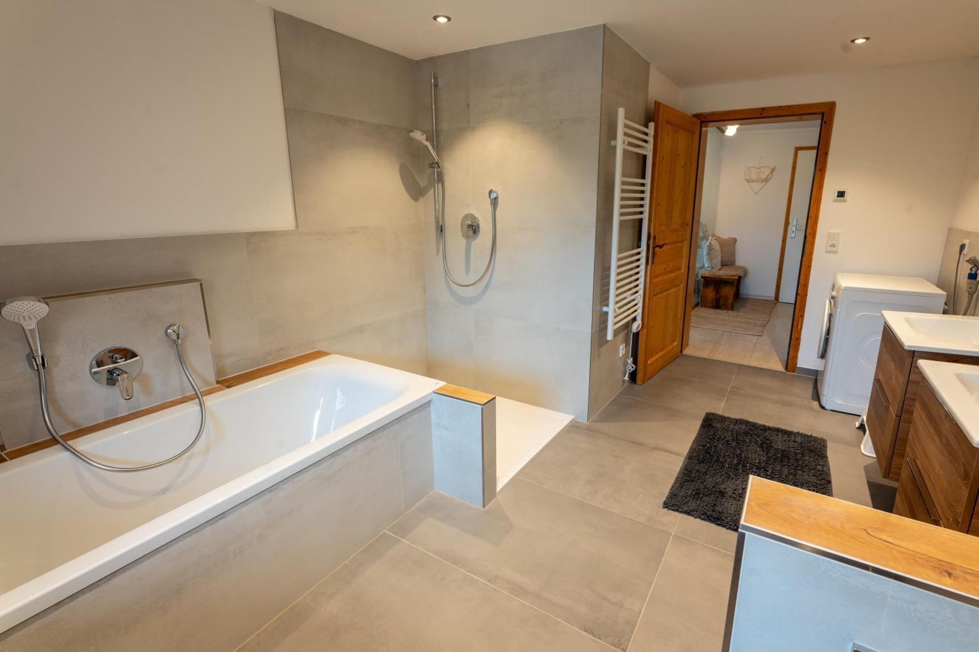 Apartment Berghof-glueck *